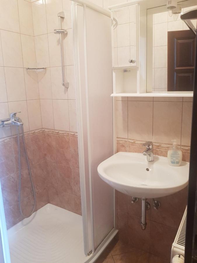 Apartments Villa Sandra Opatija Luaran gambar