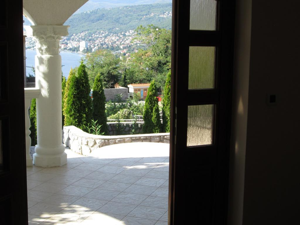 Apartments Villa Sandra Opatija Bilik gambar