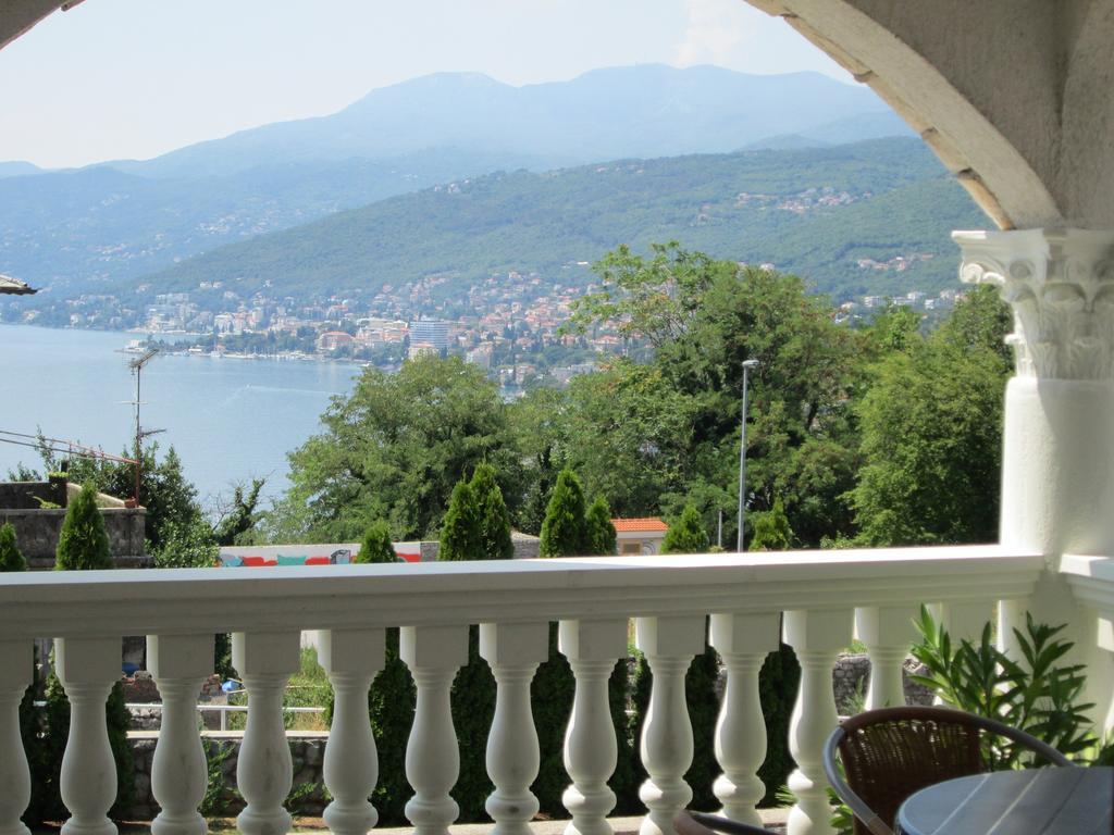 Apartments Villa Sandra Opatija Luaran gambar